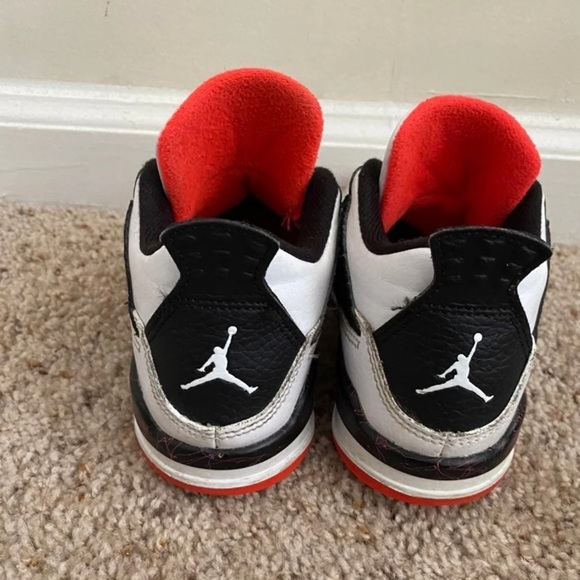 Boys 12c Jordan’s - Picture 4 of 4